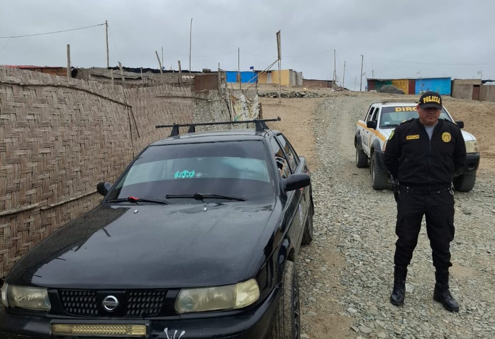 Recuperan auto robado en operativo policial en Chimbote